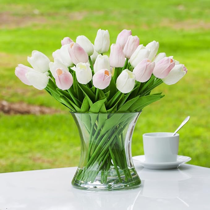 Unique Bouquet Vase, 5.5" W 6" H, Clear Short Hurricane Concaved Glass Flowers Vase for Home Wedding Event Decor (1 Piece)