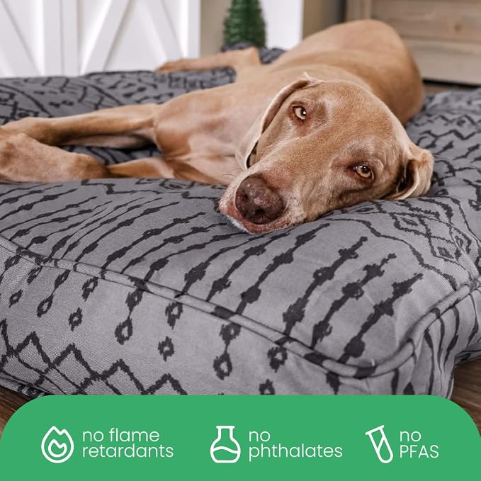 Molly Mutt Wild World Dog Bed Duvet Cover, 100% Cotton Canvas Cover for Dog, Puppy, or Cat Bed, Durable, Washable, and Free of Harmful Chemicals, Medium/Large, 27"x36"x5"