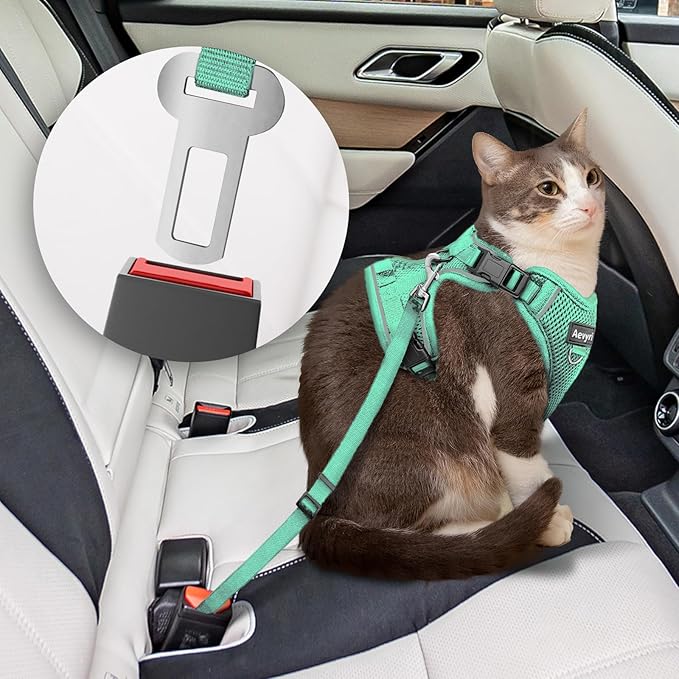 Cat Harness and Leash for Walking, The Upgrade Can be Adjusted in Four Directions and Breathable Cat Harness for Anti Escape that can be Fitted and Positioned, Reflective Strips Harness, Green, L