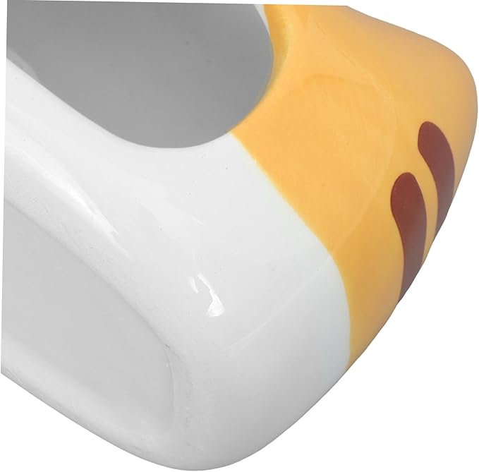Ceramic Hamster Hideout Bed Cat-Shaped Cozy Nest for Dwarf Hamsters Gerbils and Mice Unique Floral Design Multifunctional Toy and Shelter for Small Pets