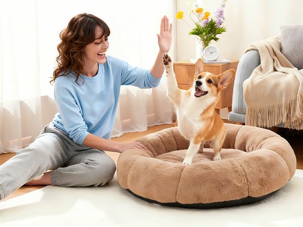 OhGeni 31 inches Calming Donut Dog & Cat Bed for Medium Pets, Warming Comfort Fluffy Short Pile Fur, Durable Waterproof Machine Washable Removable Cover, Cute Round Bed for Puppy, Camel