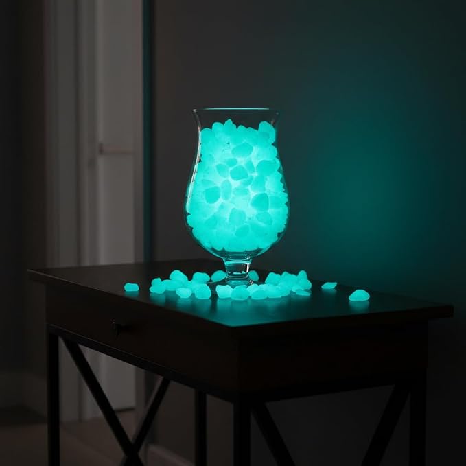 Shiny Stone Glow in The Dark Aquarium Neon Gravel Sand, Decorative Rocks for Fish Tank and Fairy Garden, Home Dec,305g/0.67lbs (Blue Green, 8-15mm)
