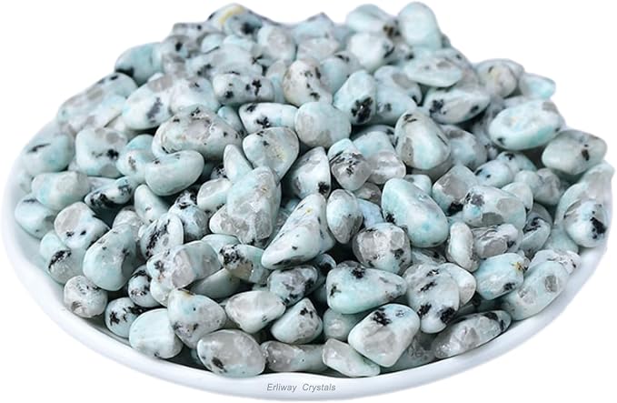 Erliway 100g Natural Tianshan Blue Stone Crystal Chips 7-9mm Tumbled Stones | Small Crushed Crystal Stone, Polished Crystals Chips for Fish Tank, Healing Tumbled Rocks for Reiki Jewelry Making Home Décor