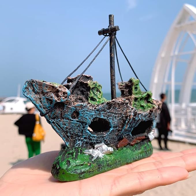 AWXZOM Aquarium Shipwreck Decoration + Little Diver Floating Fish Tank Decoration, Fish Tank Ornaments