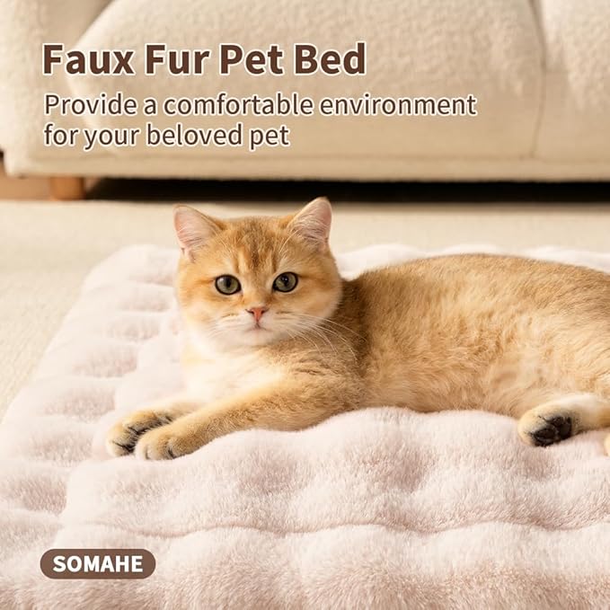 SOMAHE Cat Bed Mat, Soft Plush Faux Fur Kneading Pet Bed, Machine Washable Cat Sleeping Pad for Indoor Cats & Kittens, Non-Slip Fluffy Cat Rug for Couch Sofa Floor, 23x15 Inch White