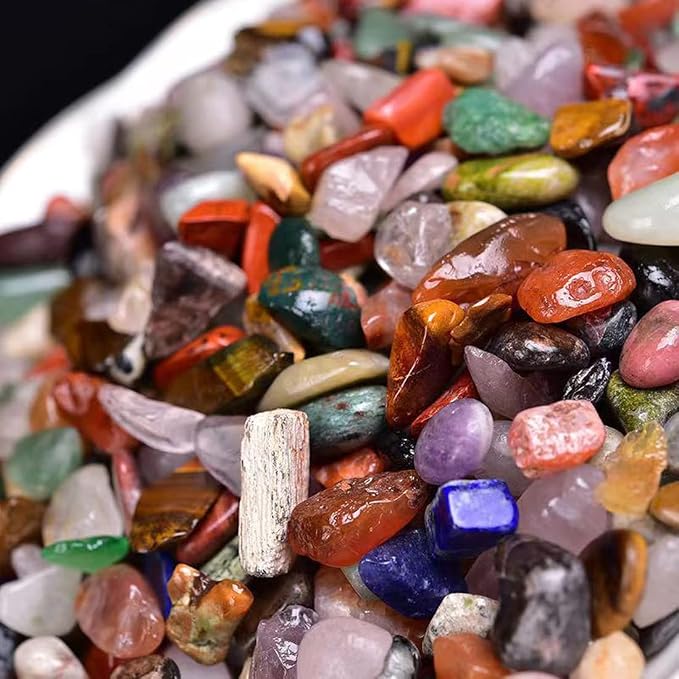 Erliway Natural Colorful Quartz Tumbled Chips Crushed Crystal Stone, 7-9mm | Polished Healing Crystal Chips Healing Reiki Crystal Jewelry Making Home Decoration, Aquarium, Vase Fillers, Plants Décor