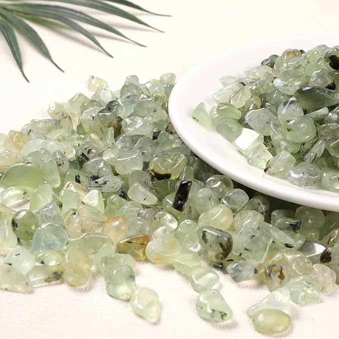 Erliway 100g Natural Prehnite Crystal Chips 7-9mm Tumbled Stones | Small Crushed Crystal Stone, Polished Crystals Chips for Fish Tank, Healing Tumbled Rocks for Reiki Jewelry Making Home Décor