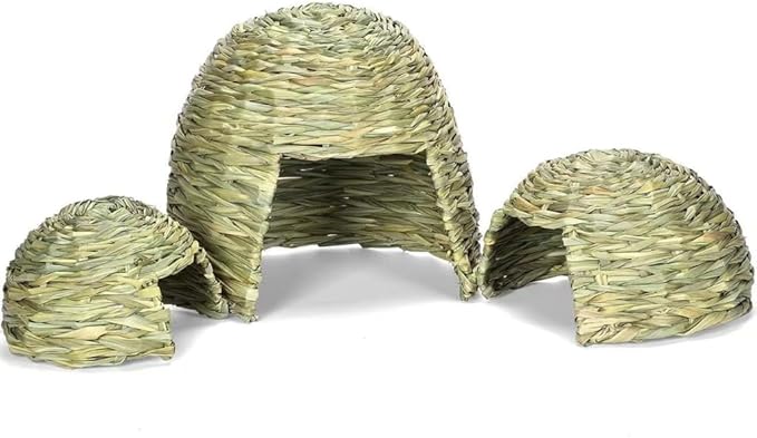 Rabbits Hideaways Grass House Straw Cave Playhouse for Small Pet Warm Hideouts House for Cage Hamsters Hideaways Cave