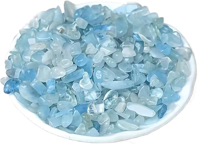 Erliway Natural Aquamarine Crystal Chips Bulk for Spell Jar, 0.5 lb 7-9 mm | Natural Crushed Crystal Stone for Vase Filler, Aquarium Gravel, Reiki Meditation, Jewelry Making, Resin Art, Home Décor