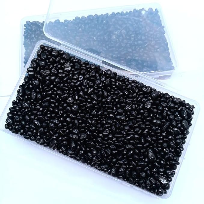 SOUJOY 3 LB Small Aquarium Substrate Gravel Sand, Polished Smooth Fish Tank Gravel, Black Crystal Chip Stone, Natural Decorative Mini Pebbles for Potted Plant, Vase Fillers, Fish Tank Rock