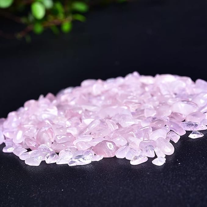 Erliway Natural Rose Quartz Tumbled Chips Crushed Crystal Stone, 7-9mm | Polished Healing Crystal Chips Healing Reiki Crystal Jewelry Making Home Decoration, Aquarium, Vase Fillers, Plants Décor