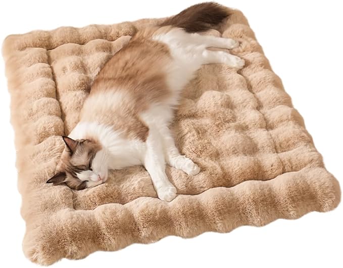 SOMAHE Cat Bed Mat, Soft Plush Faux Fur Kneading Pet Bed, Machine Washable Cat Sleeping Pad for Indoor Cats & Kittens, Non-Slip Fluffy Cat Rug for Couch Sofa Floor, 23x15 Inch Coffee
