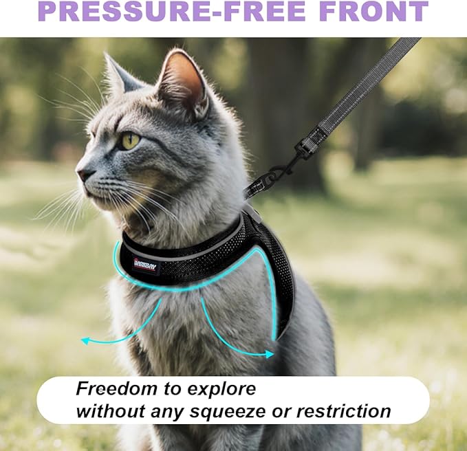 Cat Harness and Leash Set,Escape Proof Kitten Harness,Step in Adjustable Soft Lightweight,Easy Control,Reflective Strips Comfortable for Walking Travel(Black,M)
