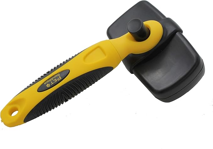 Pet Republique Retractable Slicker Brush - for Dogs, Cats, Rabbits, Any Long Haired Breed Pets – Reduce Shedding - Self Cleaning Design