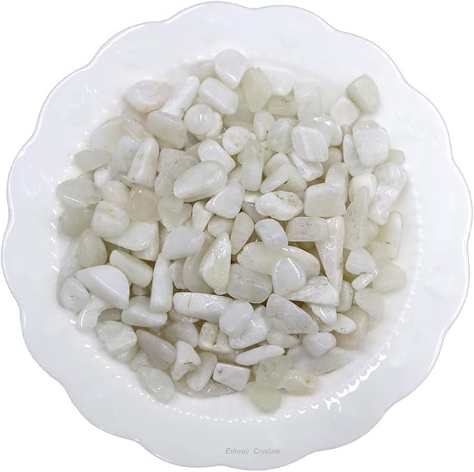 Erliway 100g Natural White Moonstone Crystal Chips 7-9mm Tumbled Stones | Small Crushed Crystal Stone, Polished Crystals Chips for Fish Tank, Healing Tumbled Rocks for Reiki Jewelry Making Home Décor