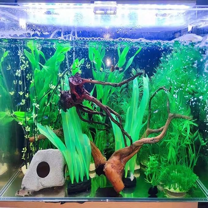 1Pcs Aquarium Decoration Green Plants Simulation Artificial Water Grass Plastic Fish Tank Decor Plant Silicone Glowing Kelp Ornament Aquarium Accessories,Green,7.08in