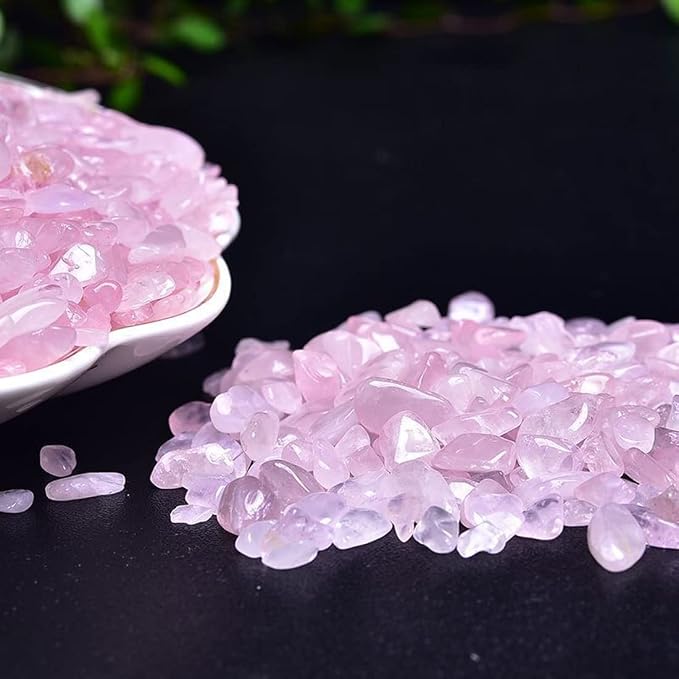 Erliway Natural Rose Quartz Tumbled Chips Crushed Crystal Stone, 7-9mm | Polished Healing Crystal Chips Healing Reiki Crystal Jewelry Making Home Decoration, Aquarium, Vase Fillers, Plants Décor