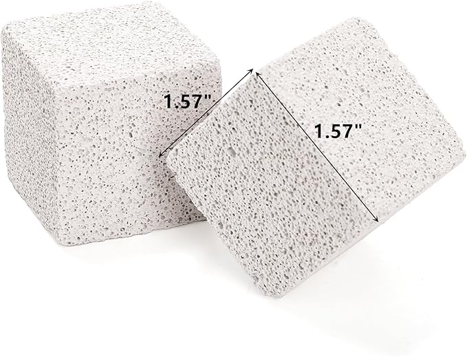 DEAYOU 30 Pack Small Animal Lava Bites, Hamster Teeth Grinding Block, Bunny Chew Toys, Natural Mineral Calcium Square Stone for Chinchilla, Squirrel, Rat, Parrot, Rabbit, Guinea Pig, 1.57"×1.57"×1.57"