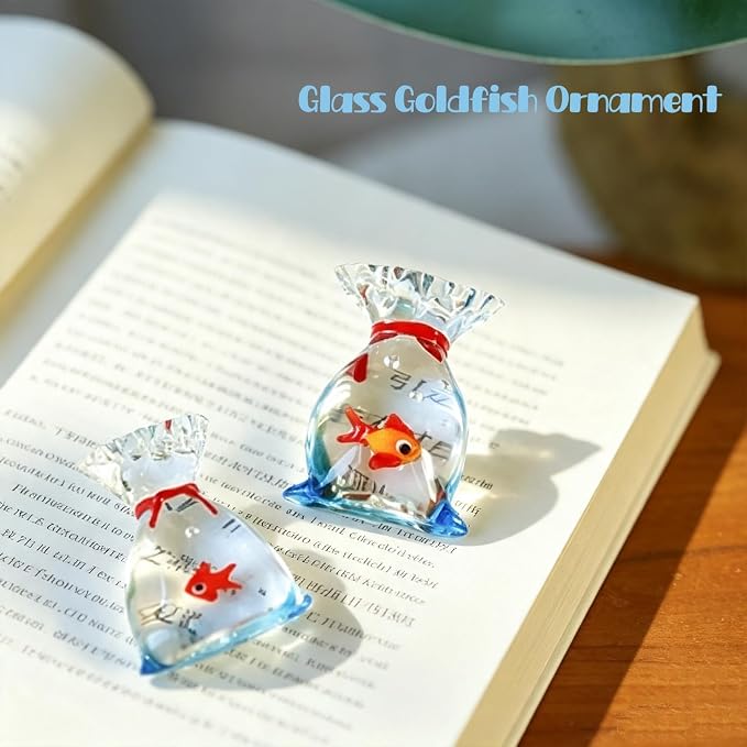 Hand Blown Glass Fish in Bag Figurine, Mini Art Glass Goldfish Ornament, Handmade Crystal Fish Bag Collectible Statue, Tabletop Decor Gift for Fish Lovers Home Shelf Decoration (Small Lucky Bag Fish)