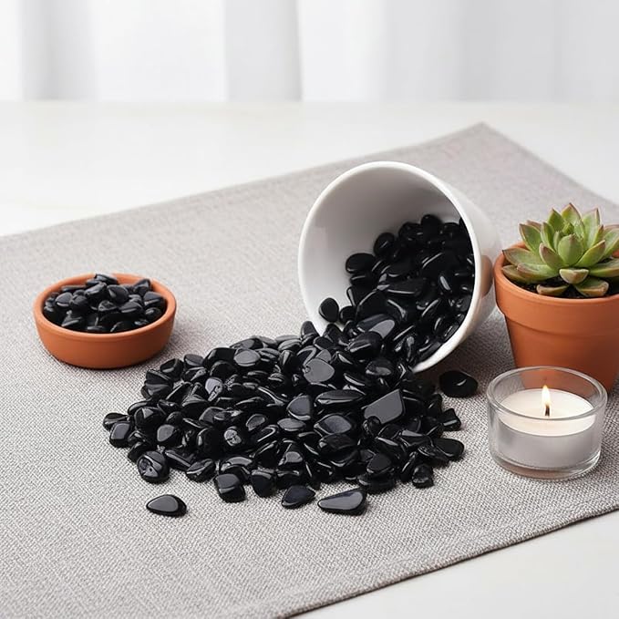 Erliway Black Obsidian Crystal Chips Bulk for Vase Filler, 0.5 lb 7-9 mm | Natural Crushed Crystal Stone for Spell Jar, Aquarium Gravel, Reiki Healing Meditation, Jewelry Making, Resin Art, Home Décor