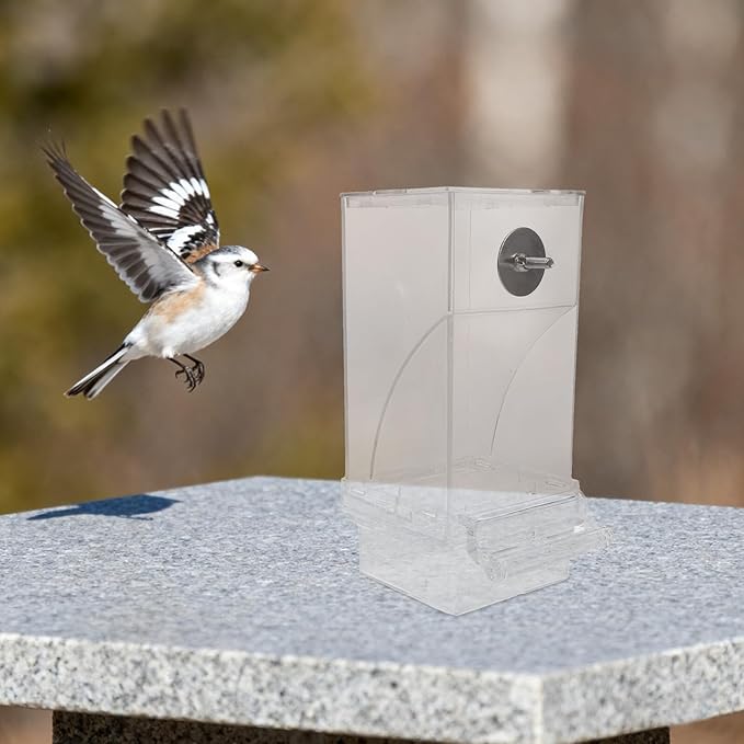 VICASKY Hanging Bird Feeder with Husk Separator, No-Spill Cage Seed Dispenser for Parrots and Small Birds, 1pcs Poultry Feeding Trough Suitable for Indoor and Outdoor Use