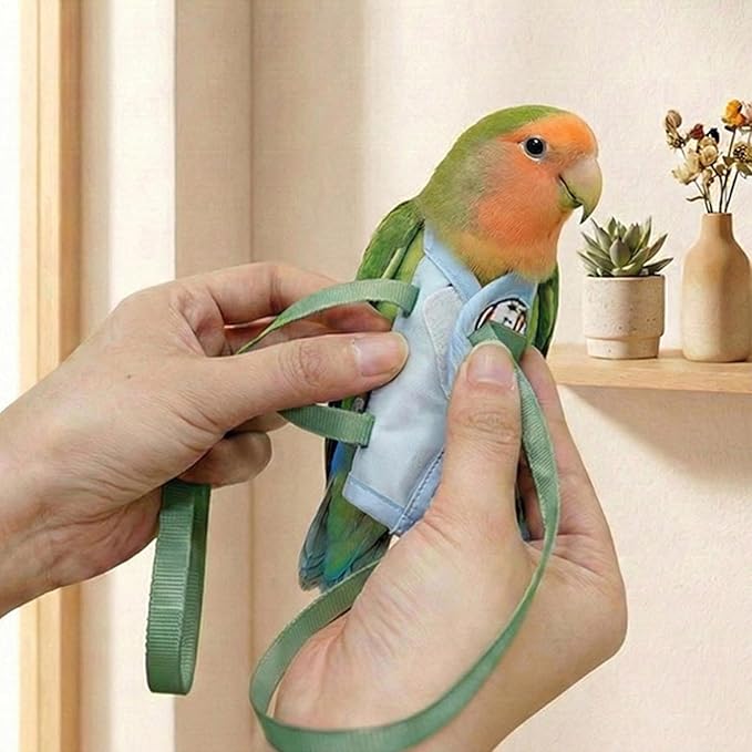 Parrot Carrier Bag – Bird Travel Backpack, Portable Cage Holder, Adjustable Harness Strap | Secure Lock System, Breathable Structure, Easy Carry Handle for Outdoor Use
