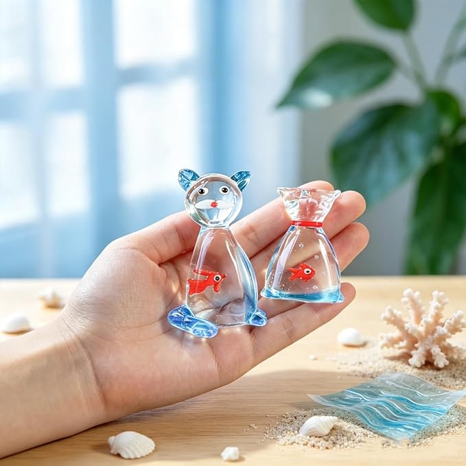 Hand Blown Glass Cat Figurine with Goldfish Inside, Mini Art Glass Cat Statue Ornament, Cute Handmade Crystal Animal Collectible Figurines for Home Desktop Decor, Birthday Gift for Cat Lovers (Cat)