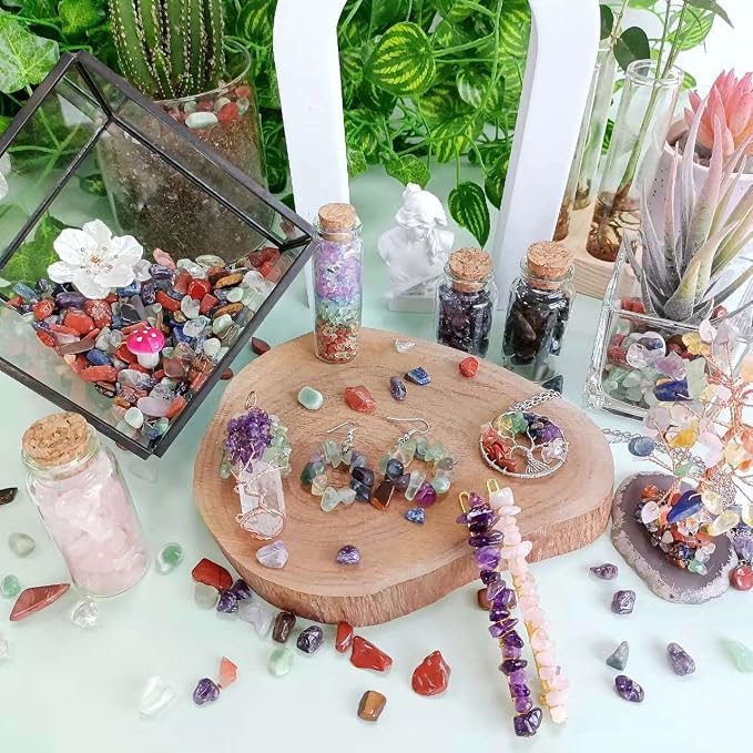 LAIDANLA Red Agate Crushed Stone Crystal Chips Bulk Natural Gemstones Healing Reiki Crystals Mini Quartz Vase Filler Aquarium Gravel 0.55lb