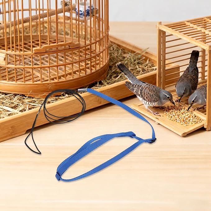 Adjustable Bird Harness and Leash for Parrots, Anti-Escape Flight Harness Rope, Outdoor Training Vest for Small Birds, Cockatiels, Conures, Parakeets