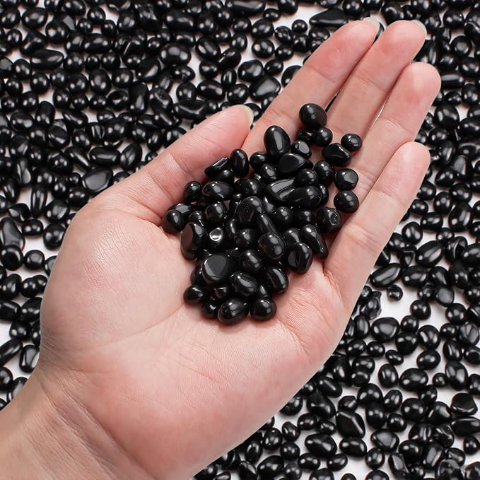 Keedolla 2 lbs/900g Aquarium Fish Tank Gravel Rocks Glass Pebbles Gemstones, Black Glass Stones Vase Filler for Fountain Succulent Plant Decorative Rock Pebble Stone