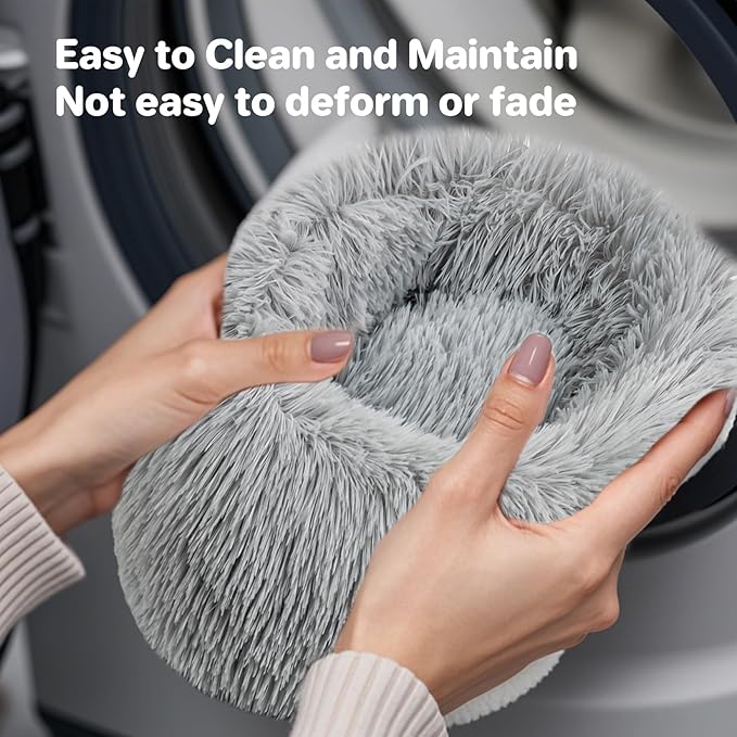 RAINFLOW Cat Bed - Calming Cat Bed for Small Kittens Donut Washable Round for Indoor Kittens and Puppies, Anti-Slip Round Fluffy Plush Faux Fur, Medium, Light Grey