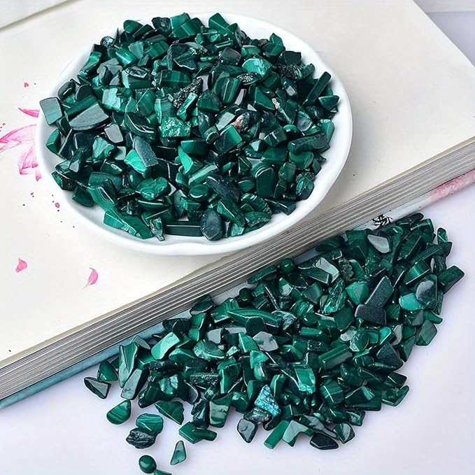 Erliway Malachite Crystal Chips Bulk for Vase Filler Crafts, 0.5 lb 7-9 mm | Natural Crushed Crystal Stone for Spell Jar, Aquarium Gravel, Reiki Healing Meditation, Jewelry Making, Resin Art, Home Décor