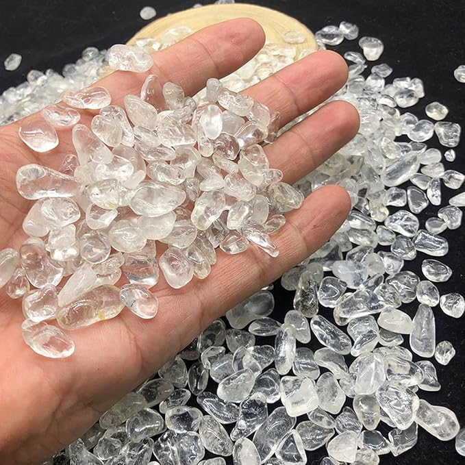 Erliway Clear Quartz Crystal Chips Bulk for Vase Filler Craft, 0.5 lb 7-9mm | Natural Crushed Crystal Stone for Spell Jar, Aquarium Gravel, Reiki Healing Meditation, Jewelry Making, Resin Art, Home Décor