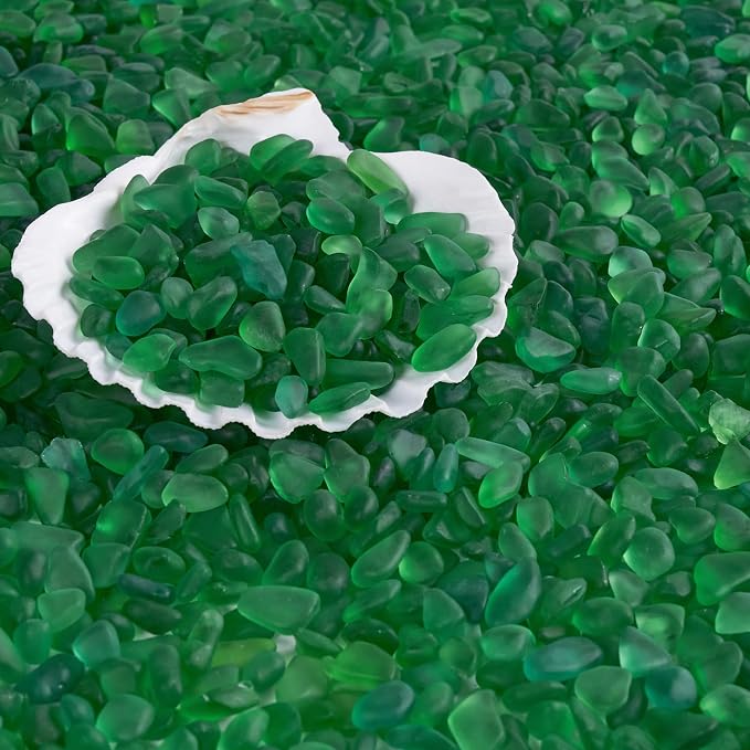 QEQEKAKA Sea Glass Stones for Crafts 2.75LB Green Pebbles Gemstones Bulk | Small Glass Stones for Beaching Wedding DIY Decor Aquarium Turtle Tank Vase Filler (1180g/41.62oz)