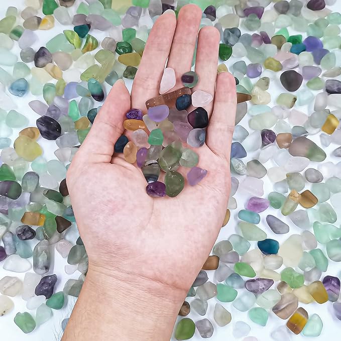 Keedolla 2 lbs/900g Fluorite Tumbled Chips Aquarium Fish Tank Gravel, Natural Crystal Quartz Stones Rocks Pebbles for Vase Fillers, Garden, Succulent Plants Decor