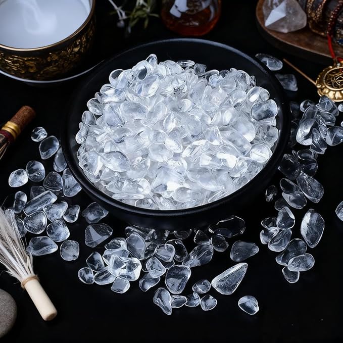 Erliway Clear Quartz Crystal Chips Bulk for Vase Filler Craft, 0.5 lb 7-9mm | Natural Crushed Crystal Stone for Spell Jar, Aquarium Gravel, Reiki Healing Meditation, Jewelry Making, Resin Art, Home Décor