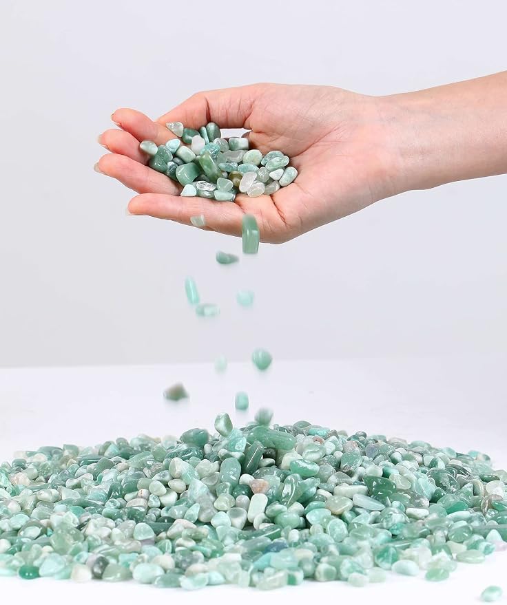 LAIDANLA 1lb/15.87oz Decorative Tumbled Gravel Green Aventurine Crystals Chip Polished Bulk Natural Gem Aquarium Gravel Rocks Pebbles Fish Tank Gravel Vase Filler Succulents Terrarium Supplies