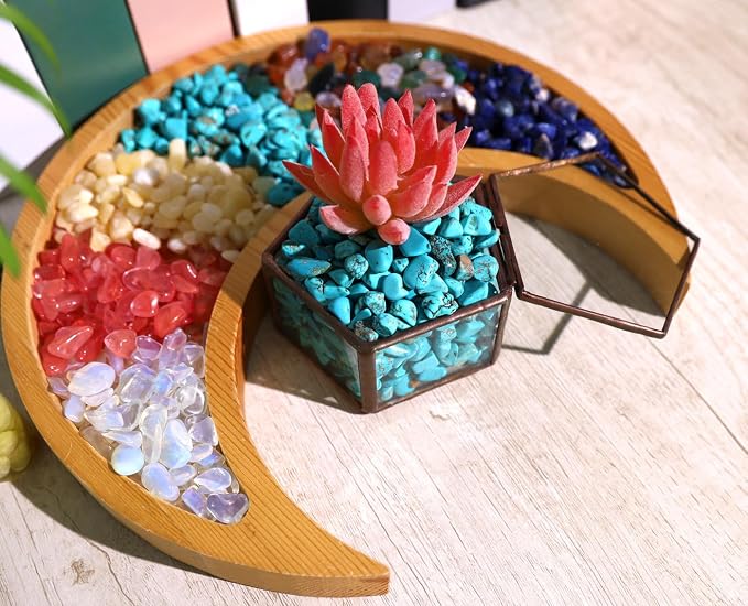 QINJIEJIE Turquoise Crystals Chips Natural Stone Gravel Bulk Crushed Rocks | 0.55Lbs Pieces Polished Quartz Stone Decorative Fish Tank Pebbles Vase Filler Irregular Shaped Tumbled Gemstone for Home