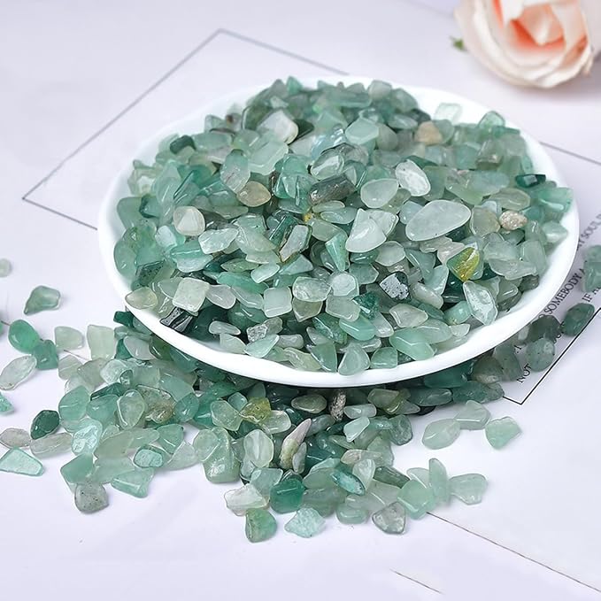 Erliway Green Aventurine Crystal Chips Bulk for Vase Filler, 0.5 lb 7-9 mm | Natural Crushed Crystal Stone for Spell Jar, Aquarium Gravel, Reiki Healing Meditation, Jewelry Making, Resin Art, Home Décor