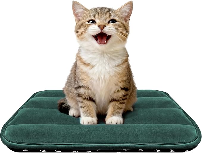pobopobo Dog Crate Pad, Ultra Soft & Anti-Slip Kennel Mat, Secure Fit for Metal Crates & Dog Cages, Washable Cozy Bed for Small Medium Large Dogs (Green, XS(18"*12"*1.5"))