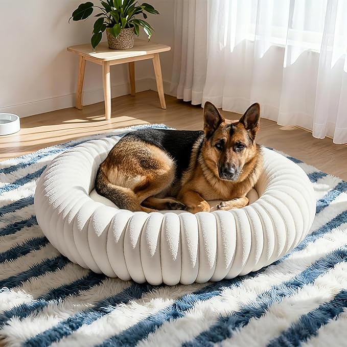 Calming Dog Bed Anti-Anxiety Donut Dog Beds for Small Medium Large Dogs,Washable Plush Fluffy Indoor Cat Kitten Round Cuddler Cushion (Cream)