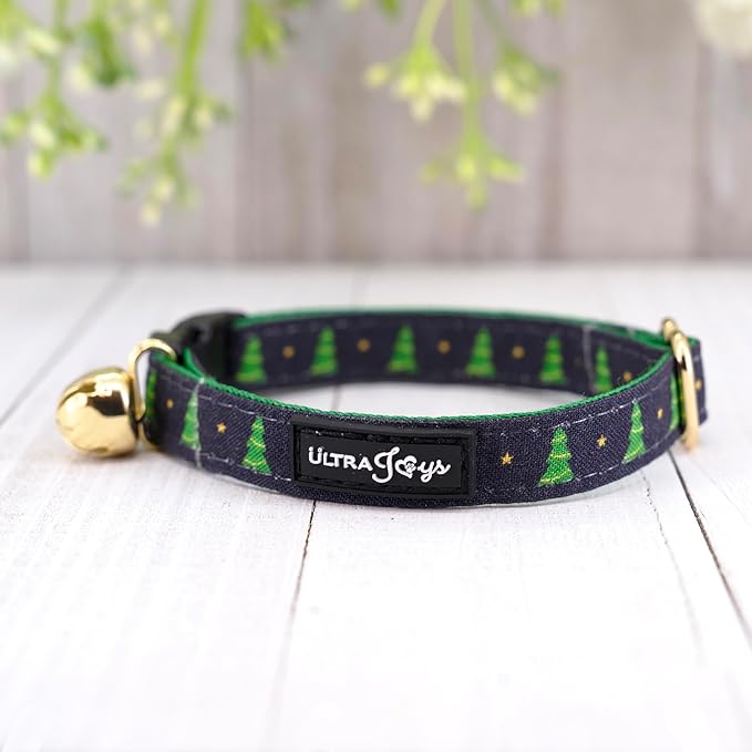 Ultra Joys Cat Collar with Bells - Breakaway for Cats, Boy & Girl Cat Collars Kitten Collar with Bell - Break Away Collar for Cats - Breakaway Cat Collar with Bandana Christmas Tree Large