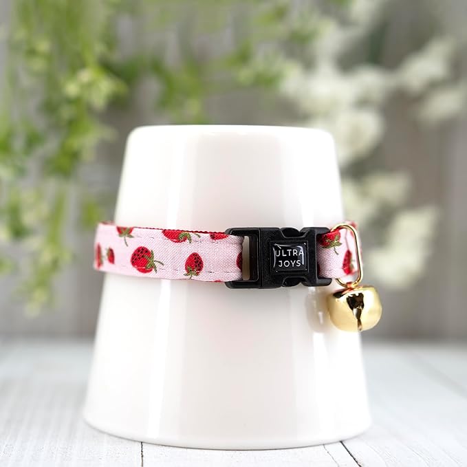 Ultra Joys Cat Collar with Bells - Breakaway for Kittens & Cats - Strawberry Small