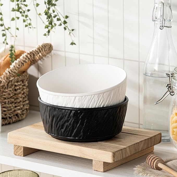 6 Inch Ceramic Bowls Set of 2-28 oz Soup Bowls,Dishwasher & Microwave Safe Bowls in Black & White,Cereal Bowls for Oatmeal,Salad, Rice,Ramen,Pasta,Yogurt,Fruit