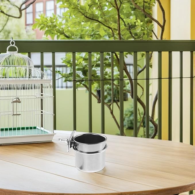 GLEAVI 2pcs Stainless Steel Bird Food Bowls with Clamp Holder, 4.4cm 5.5cm Coop Cup Bird Feeder for Parrot Cage Accessories, Suitable for Cockatiel Budgie Parakeet Feeding