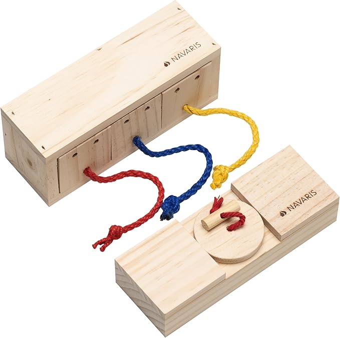 Navaris Wooden Treat Dispensers - Set of 2 - Solid Wooden Pet Toys for Feeding & Foraging - Ideal Hamster, Rabbit, Rat, Gerbil & Guinea Pig Toy & Accessories