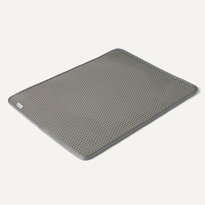 Amazon Basics Double-Layer Cat Litter Mat, Honeycomb Design with Scatter Control, Waterproof & Urine-Proof, Non-Slip Trapper Mat, Soft on Paws, Grey, 30" x 24"