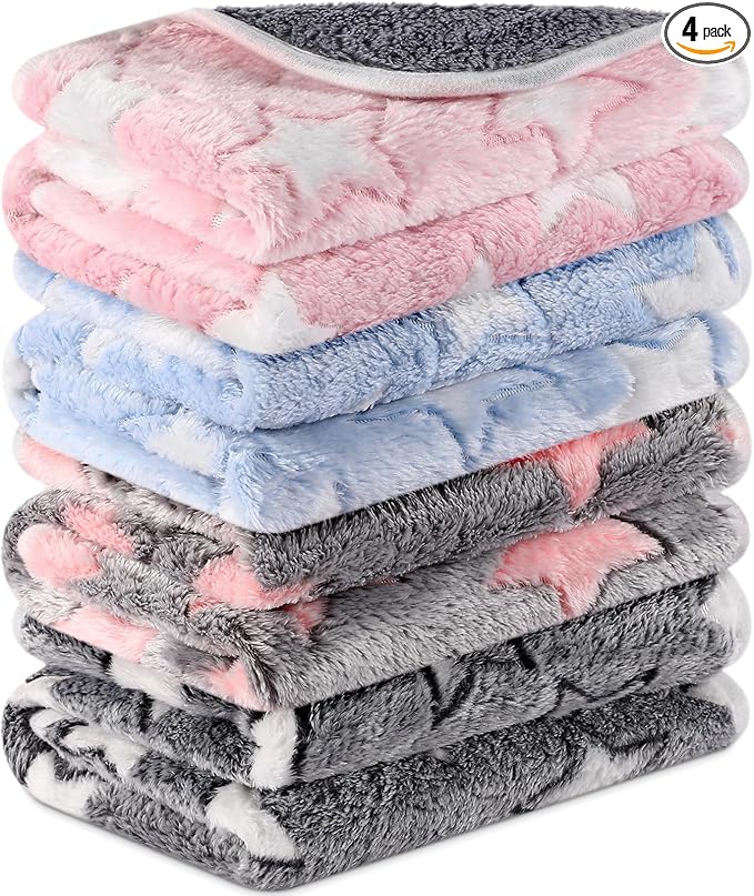 Reginary 4 Pcs Waterproof Guinea Pig Blankets Washable Small Animal Fleece Bedding Guinea Pig Cage Liners Reusable Training Pads Pet Pee Pad Sleep Mat for Hamster(Cute Star Pattern,12 x 12 Inch)