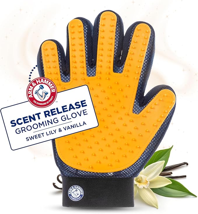 Arm & Hammer Deodorizing Dog Grooming Glove, Fragrance Transfer Technology with Baking Soda, Deshedding Glove for Bathing & Dry Grooming, Pet Hair Removal, Sweet Lily & Vanilla Scent