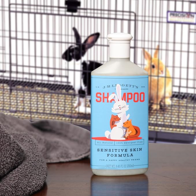 J.R.LIGGETT'S Liquid Small Animal Shampoo for Sensitive Skin, Natural Cleanser for Rabbits, Guinea Pigs, and Small Pets, Hypoallergenic Formula, Detergent-Free, 8.45 fl oz